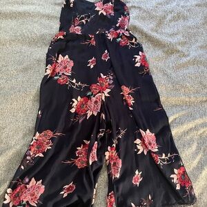EUC Wide Leg Floral Romper